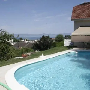  Frühstückspension Entre Alpes Et Leman